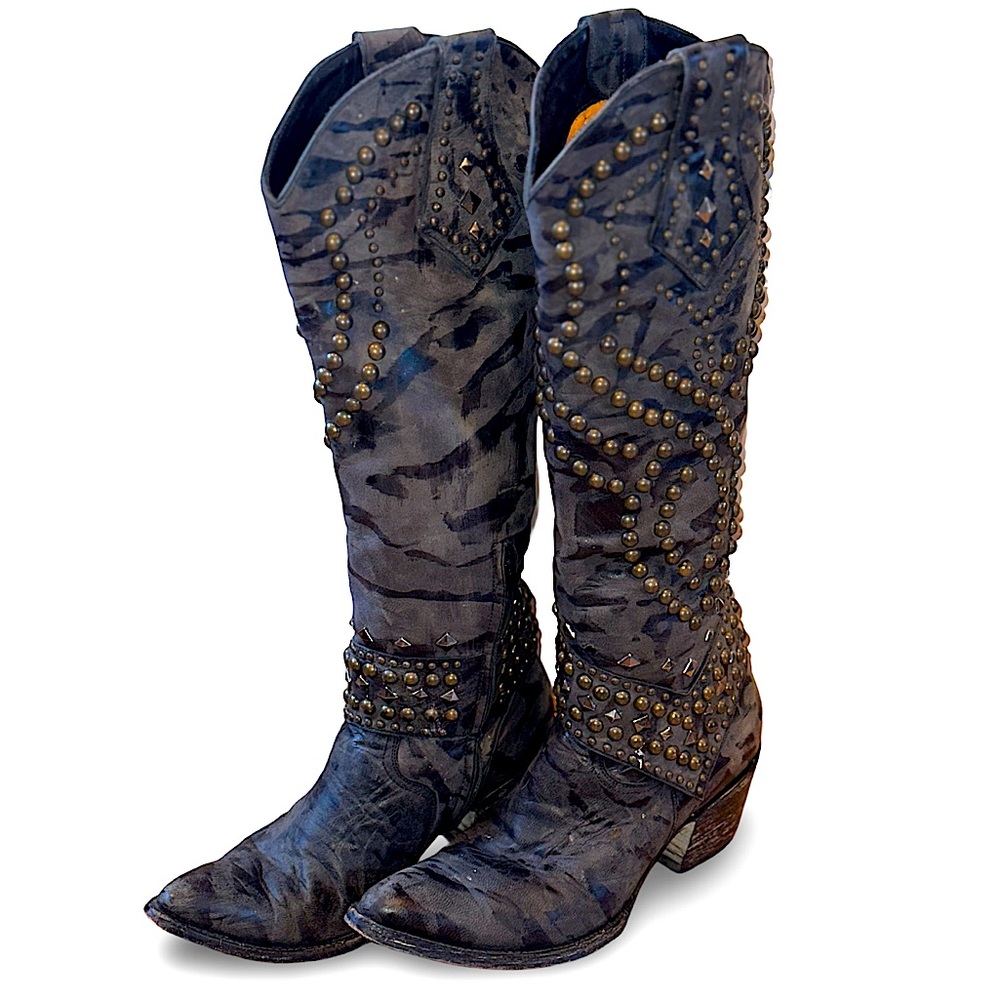 NWOT Women’s 9.5 Old Gringo distressed studded leather boots